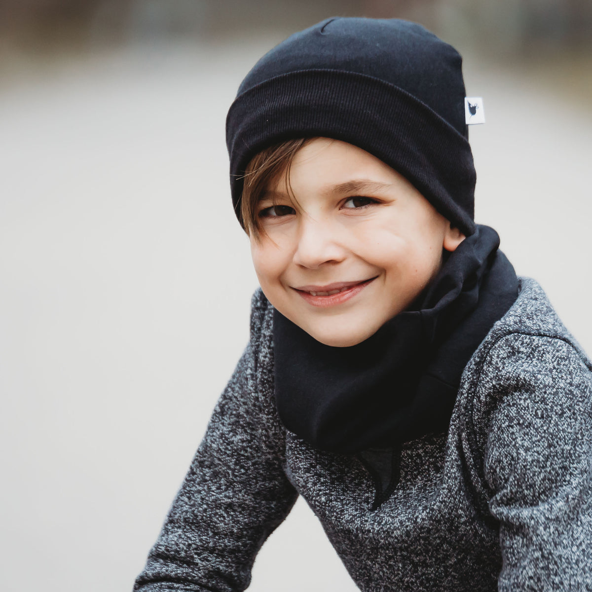 LILLEMUSblackribbeanie_1200x12